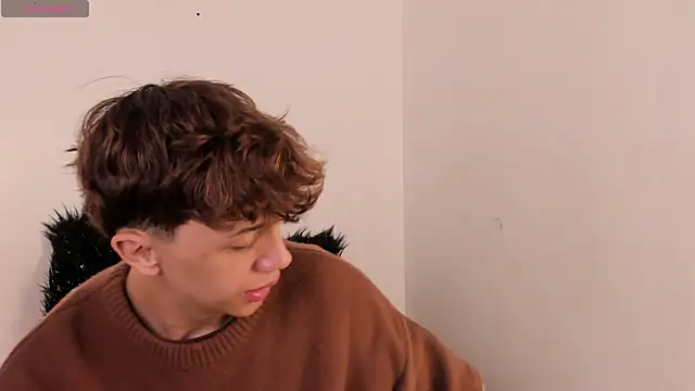 Snapshot of Tomy_Rox chatting on 11-04-25, 07:46 Tomy Rox online show from 11-04-25, 07:46