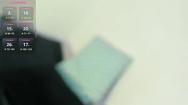 Snapshot of Tomy_Rox chatting on 11-21-25, 09:02 Tomy Rox online show from 11-21-25, 09:02