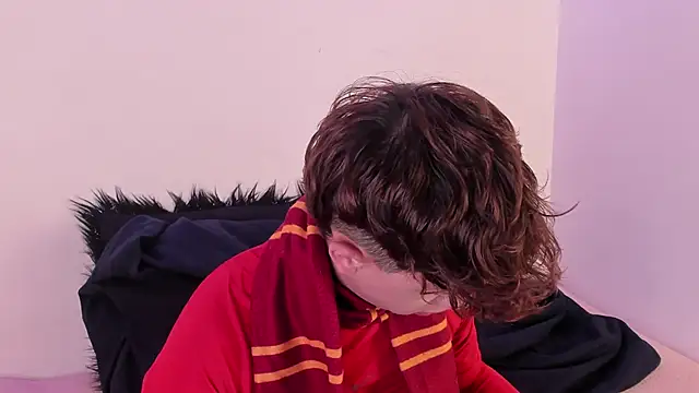 Snapshot of Tomy_Rox chatting on 12-05-25, 07:54 Tomy Rox online show from 12-05-25, 07:54