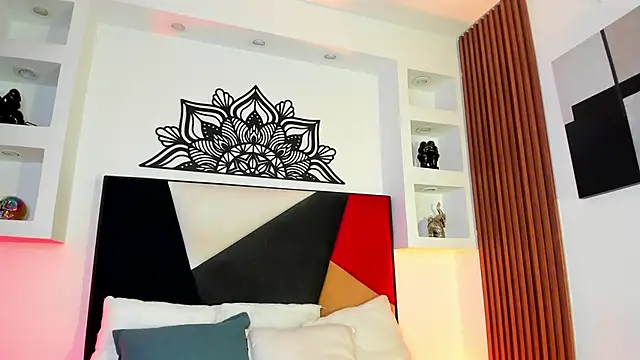 Snapshot of Tomy_Rox chatting on 05-31-26, 09:38 Tomy Rox online show from 05-31-26, 09:38