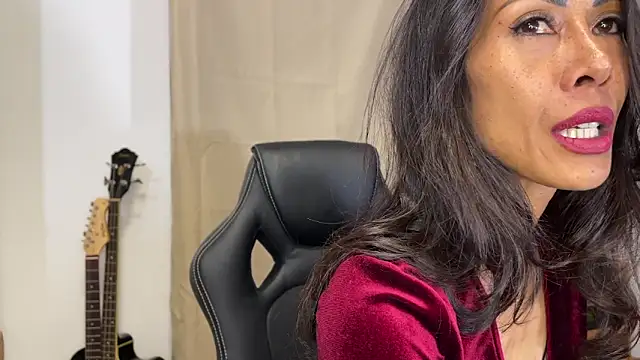 TheWildMiu online show from 02-24-25, 08:36