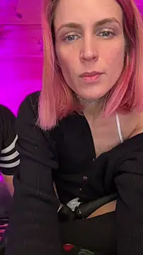 DanaeJustine online show from 02-06-26, 05:27