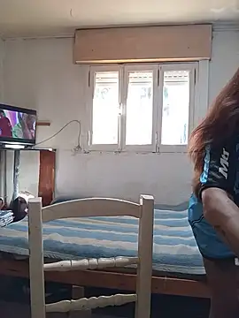 Snapshot of Zorrita_Fox chatting on 05-19-26, 04:57 Zorrita Fox online show from 05-19-26, 04:57