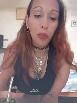 Snapshot of Zorrita_Fox chatting on 06-04-26, 01:00 Zorrita Fox online show from 06-04-26, 01:00