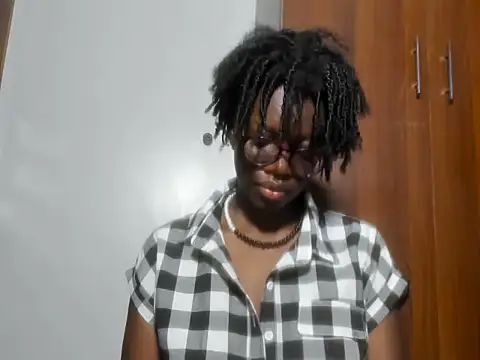 afro pop online show from 12-31-24, 09:17
