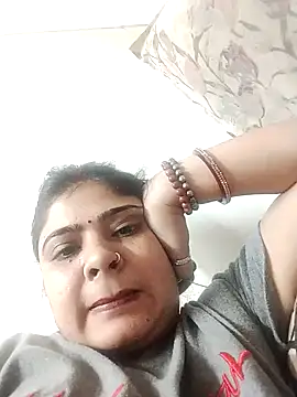 Snapshot of Husnpari20 chatting on 01-15-25, 05:26 Husnpari20 online show from 01-15-25, 05:26