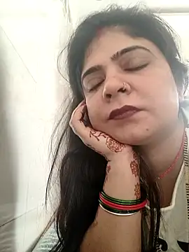 Snapshot of Husnpari20 chatting on 10-11-25, 04:22 Husnpari20 online show from 10-11-25, 04:22