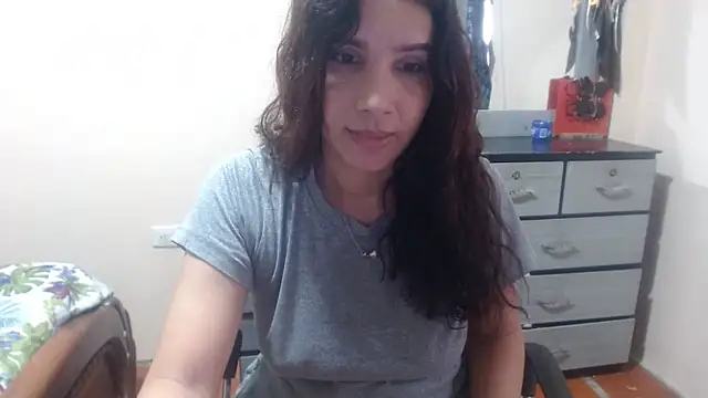 Ainhoa-hot online show from 04-29-26, 07:42