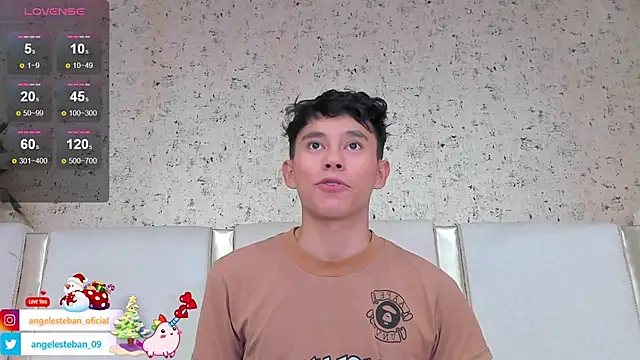 Snapshot of Angel_esteban_fx chatting on 01-12-25, 04:10 Angel esteban fx online show from 01-12-25, 04:10