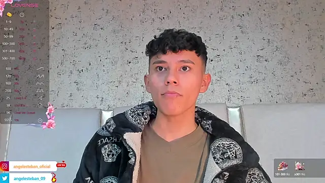 Snapshot of Angel_esteban_fx chatting on 03-06-25, 07:03 Angel esteban fx online show from 03-06-25, 07:03