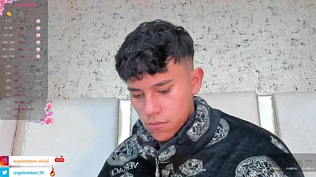 Snapshot of Angel_esteban_fx chatting on 03-06-25, 10:09 Angel esteban fx online show from 03-06-25, 10:09