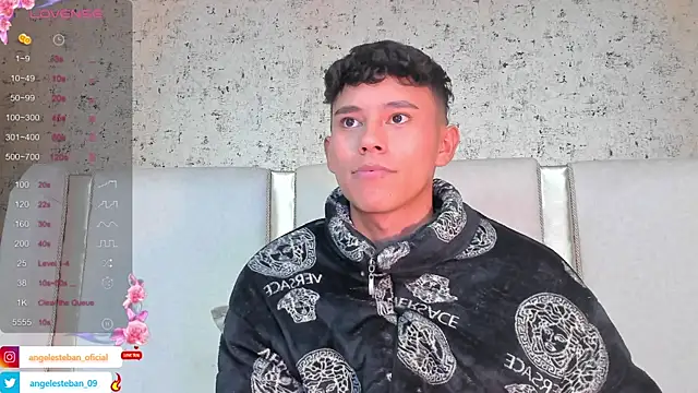 Snapshot of Angel_esteban_fx chatting on 03-07-25, 06:57 Angel esteban fx online show from 03-07-25, 06:57