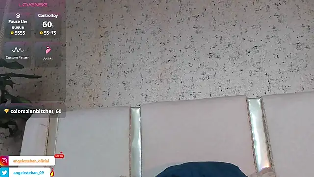 Snapshot of Angel_esteban_fx chatting on 03-18-25, 06:46 Angel esteban fx online show from 03-18-25, 06:46