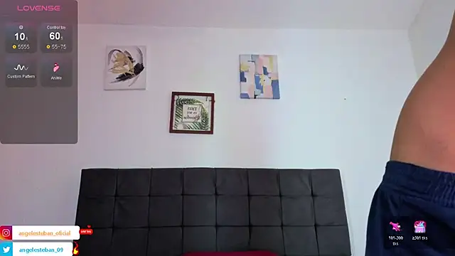 Snapshot of Angel_esteban_fx chatting on 10-31-25, 11:55 Angel esteban fx online show from 10-31-25, 11:55