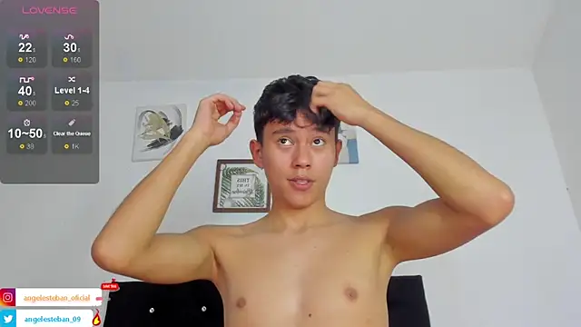 Snapshot of Angel_esteban_fx chatting on 11-24-25, 03:39 Angel esteban fx online show from 11-24-25, 03:39