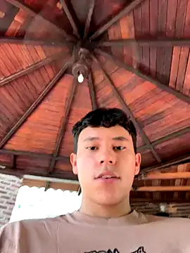 Snapshot of Angel_esteban_fx chatting on 11-24-25, 07:46 Angel esteban fx online show from 11-24-25, 07:46