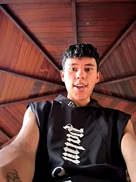 Snapshot of Angel_esteban_fx chatting on 11-25-25, 03:23 Angel esteban fx online show from 11-25-25, 03:23