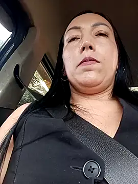 Laura martin  online show from 02-26-25, 02:57