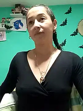 emilypoppy3 online show from 02-13-25, 01:48