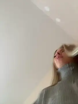 Snapshot of NewLale chatting on 01-13-25, 03:34 NewLale online show from 01-13-25, 03:34