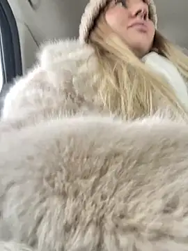 Snapshot of NewLale chatting on 01-26-25, 06:49 NewLale online show from 01-26-25, 06:49