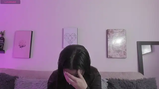 Murieel 69 online show from 10-12-25, 06:51