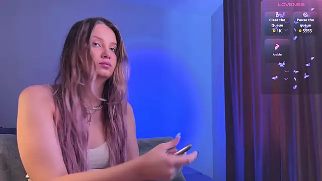 Femdom Lola online show from 03-20-25, 01:37