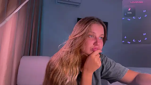 Femdom Lola online show from 07-09-26, 02:10