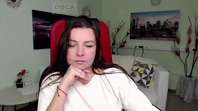 Lily flower7 online show from 12-14-25, 07:25