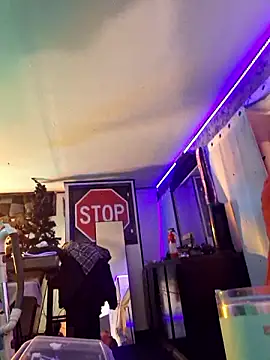 Snapshot of samone9 chatting on 12-05-24, 03:26 samone9 online show from 12-05-24, 03:26