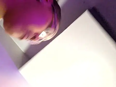 Snapshot of samone9 chatting on 01-02-25, 07:12 samone9 online show from 01-02-25, 07:12