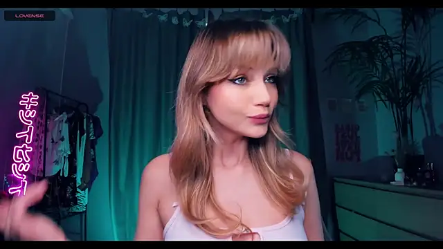 MelissaTetris online show from 12-14-25, 09:25