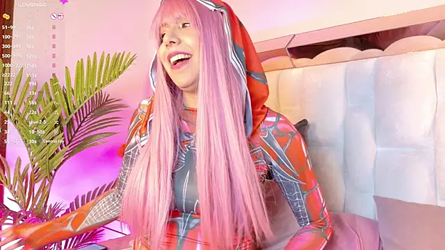 Snapshot of Sofy-Squirt chatting on 03-22-25, 10:28 Sofy-Squirt online show from 03-22-25, 10:28