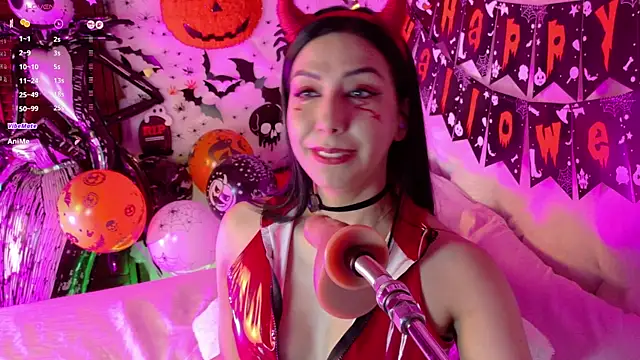 Snapshot of Sofy-Squirt chatting on 10-19-25, 10:54 Sofy-Squirt online show from 10-19-25, 10:54