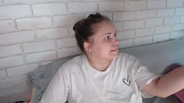 Snapshot of Crazyy_girl_ chatting on 10-09-25, 05:11 Crazyy girl  online show from 10-09-25, 05:11