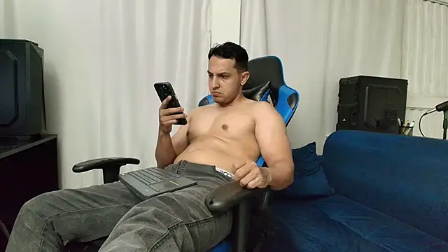 hott dicks online show from 07-18-26, 01:21
