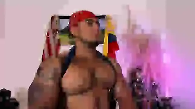 Snapshot of MikeBlame chatting on 03-18-25, 01:42 MikeBlame online show from 03-18-25, 01:42