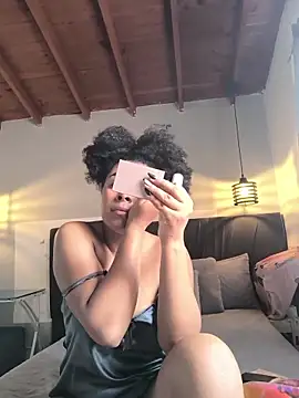 EmmilyBrant online show from 04-19-26, 03:44