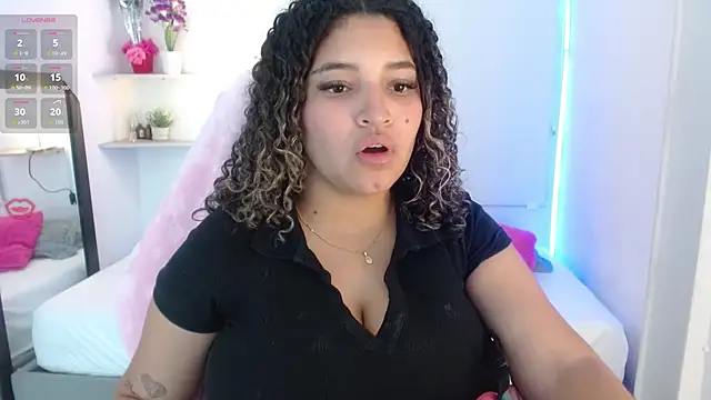 Julia Boobs online show from 10-17-25, 12:19