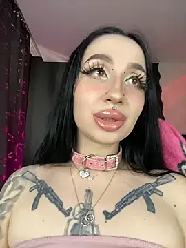 Molly  Moon online show from 02-20-25, 05:55