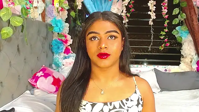 Karly coffe online show from 04-25-26, 07:44