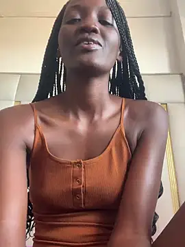 Fanclubbbbb online show from 02-24-25, 10:48