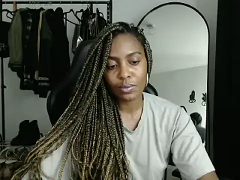 Snapshot of marisilva_br chatting on 01-17-25, 02:29 marisilva br online show from 01-17-25, 02:29