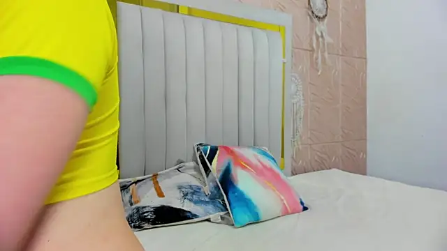 Snapshot of Ammy_Connor1 chatting on 11-03-25, 08:21 Ammy Connor1 online show from 11-03-25, 08:21