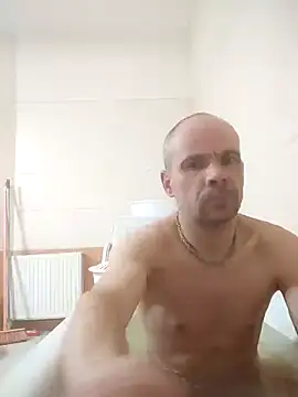 Snapshot of Franc113 chatting on 01-06-25, 09:43 Franc113 online show from 01-06-25, 09:43