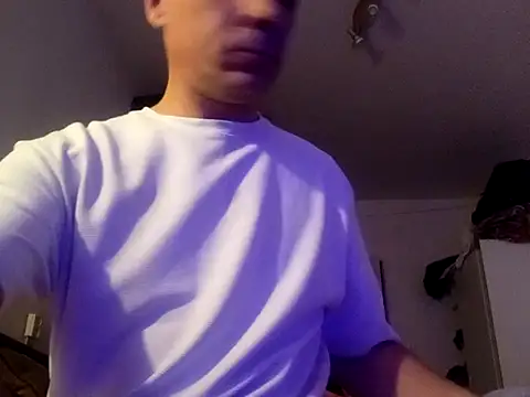 Snapshot of Franc113 chatting on 11-03-25, 09:16 Franc113 online show from 11-03-25, 09:16