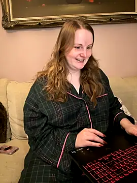 GingerSnap33 online show from 11-02-25, 02:25