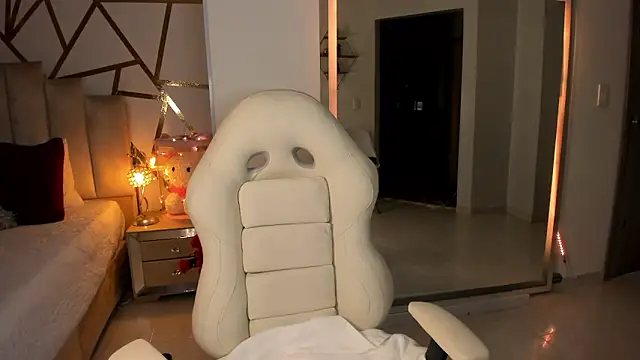 MiaAdams21 online show from 02-06-25, 01:05