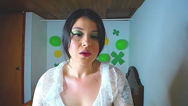 juli05star20 online show from 03-18-25, 06:48