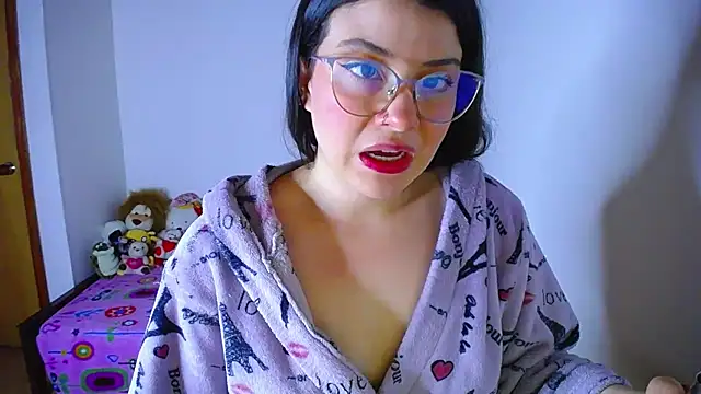 juli05star20 online show from 09-11-25, 02:22